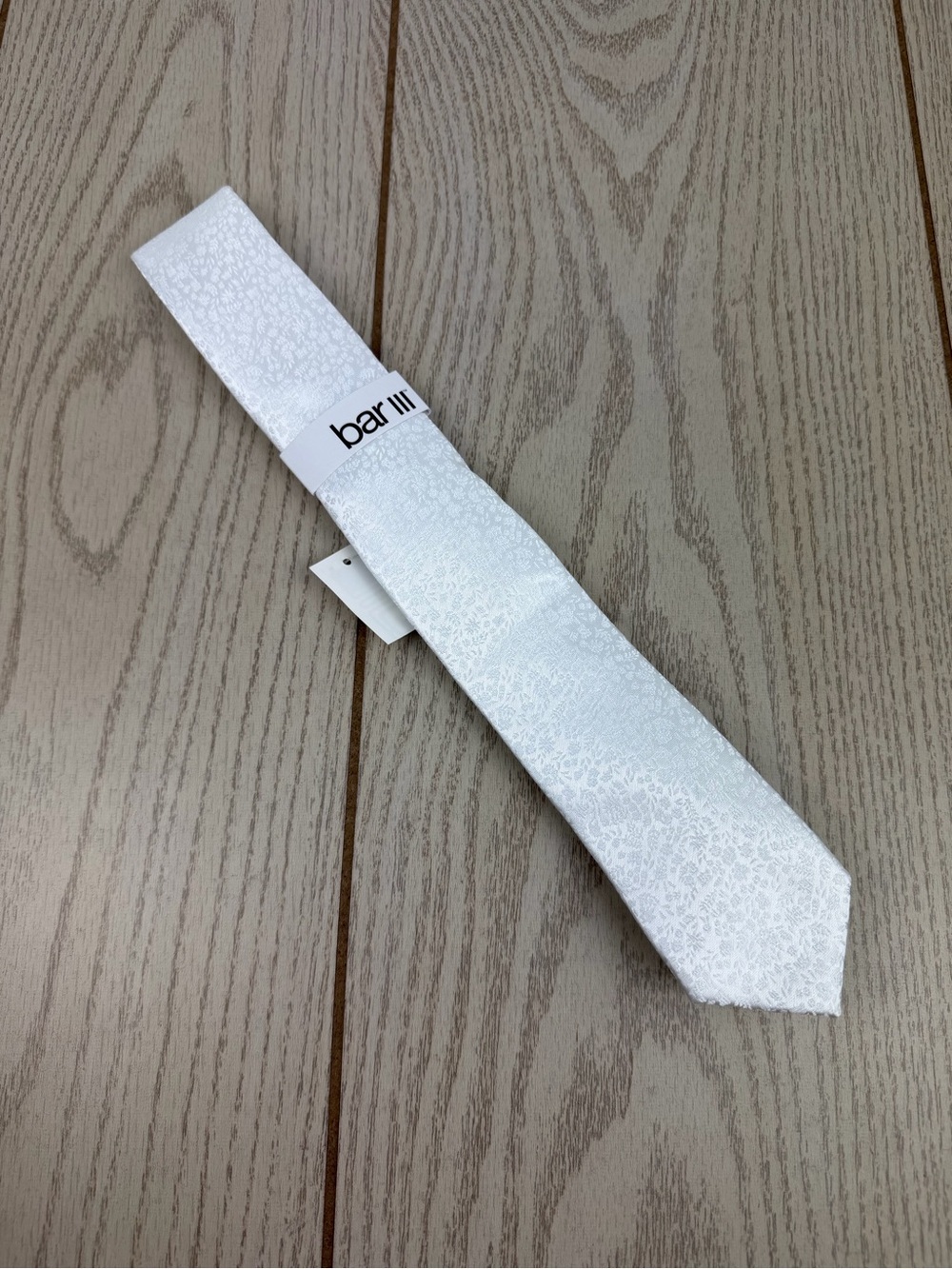 658 Bar III Men's Tie Dean Floral 100 White $55 Polyester Skinny Slim